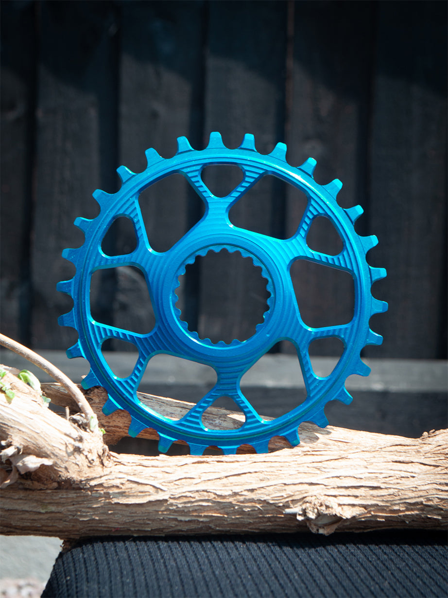 thumbnail image 2 of Funn Solo DX Narrow-Wide Chainring - For 9-12 Speed, SRAM Direct Mount, 6mm Offset, 7075 Alloy 2 of 11